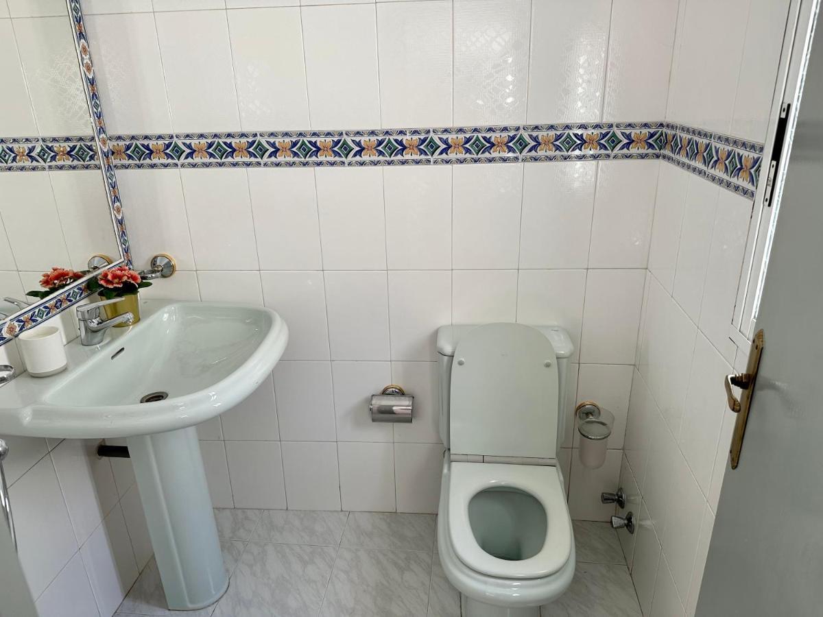 Premium Apartment With Terrace In The City Center Севилья Экстерьер фото
