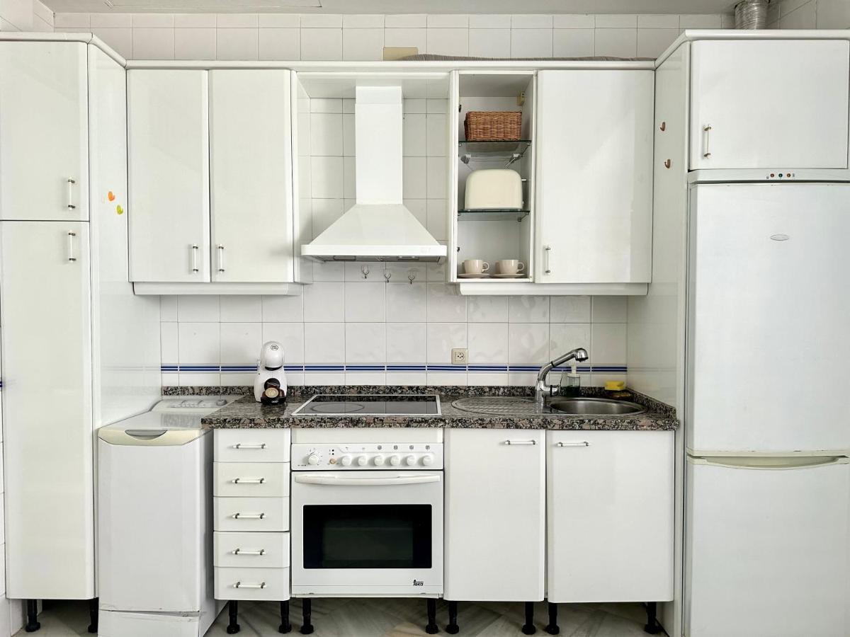 Premium Apartment With Terrace In The City Center Севилья Экстерьер фото